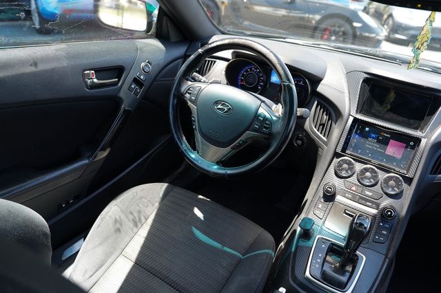 2016 Hyundai Genesis Coupe  - 23047428 - 20