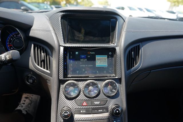 2016 Hyundai Genesis Coupe  - 23047428 - 27