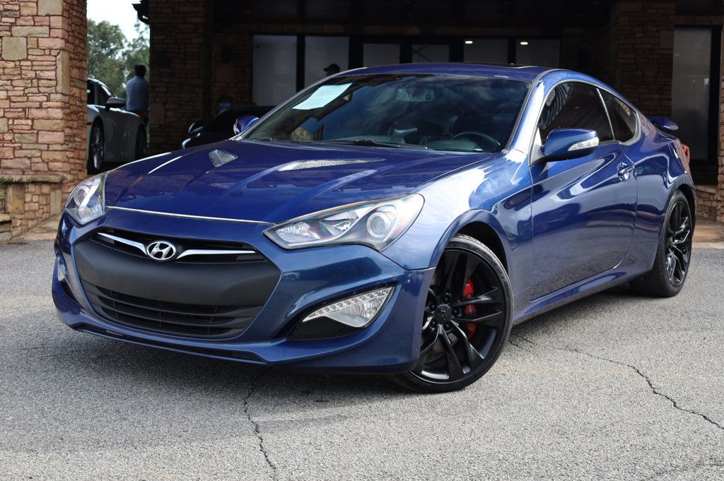 2016 Hyundai Genesis Coupe Ultimate photo 2
