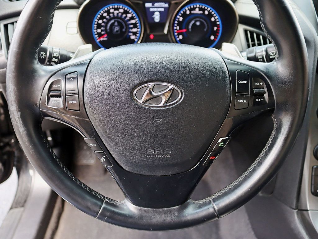 2016 Hyundai Genesis Coupe Ultimate photo 12