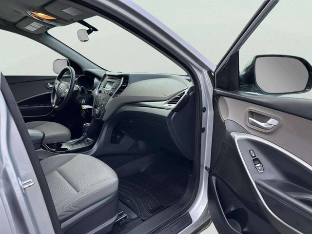 2016 Hyundai Santa Fe AWD 4dr SE - 22982281 - 19