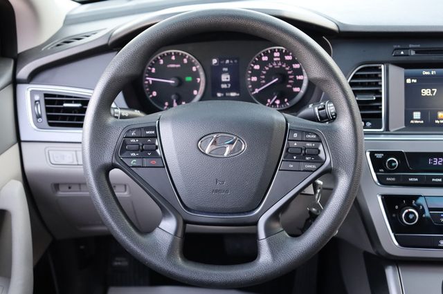2016 Hyundai Sonata  - 22958285 - 24