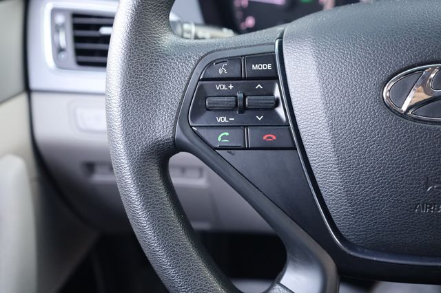 2016 Hyundai Sonata  - 22958285 - 26