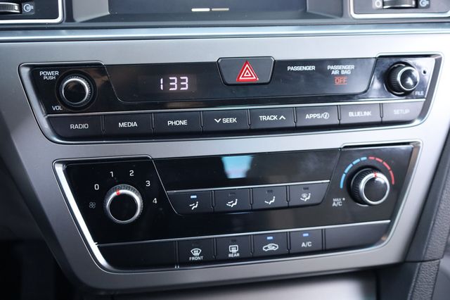 2016 Hyundai Sonata  - 22958285 - 32