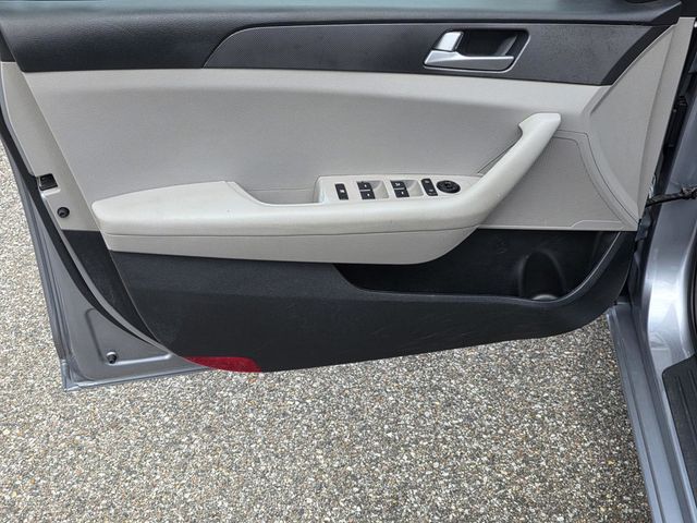 2016 Hyundai Sonata 4dr Sedan 2.4L SE - 23063161 - 21
