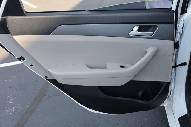 2016 Hyundai Sonata 4dr Sedan 2.4L SE - 22958285 - 14