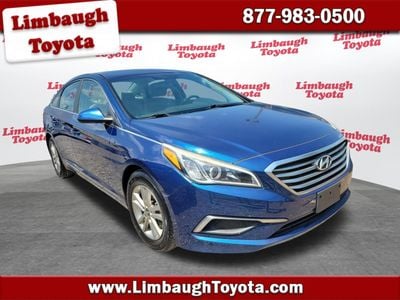 2016 Hyundai Sonata - 5NPE24AF5GH359318