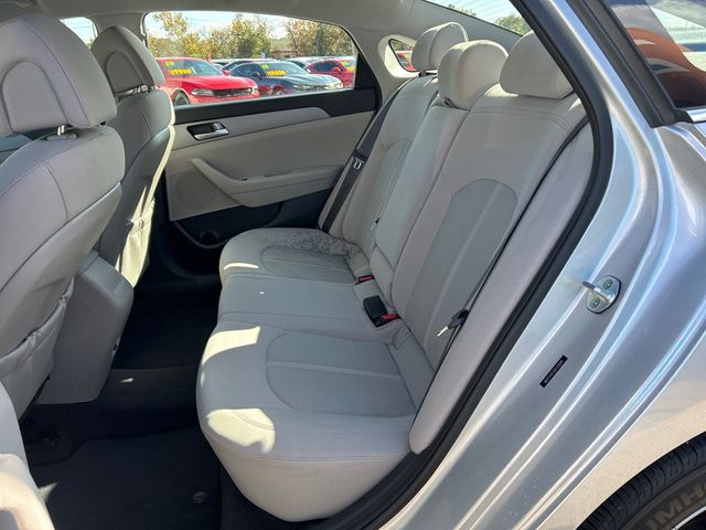 2016 Hyundai Sonata BASE - 22945666 - 6