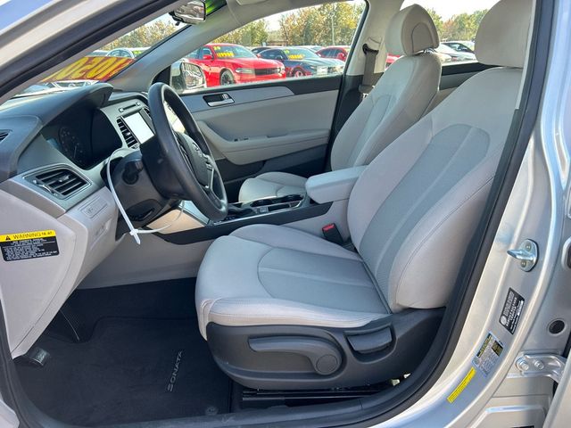 2016 Hyundai Sonata BASE - 22945666 - 7
