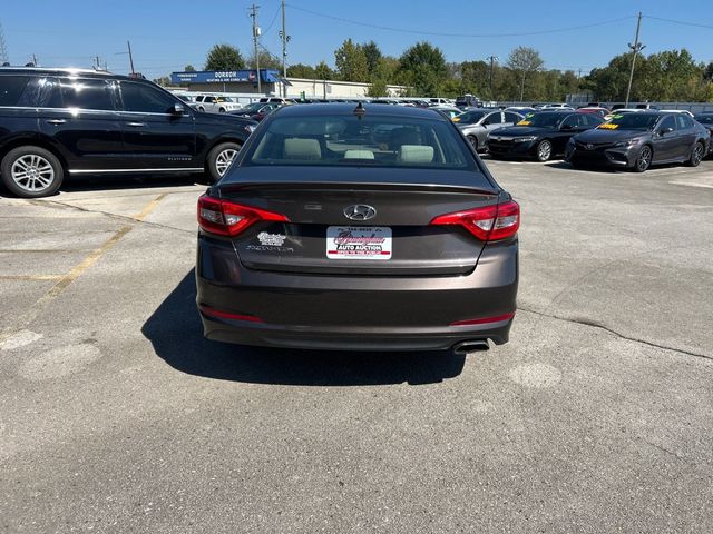 2016 Hyundai Sonata BASE - 23095996 - 4