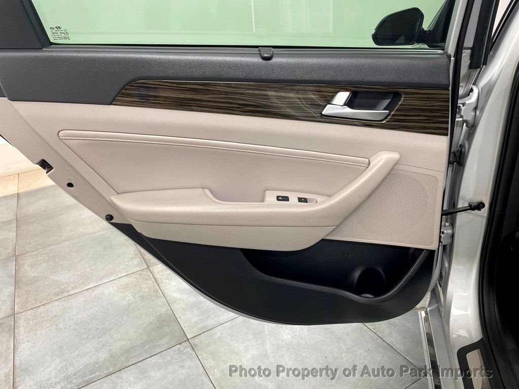 2016 Hyundai Sonata Hybrid 4dr Sedan Limited - 21665722 - 41