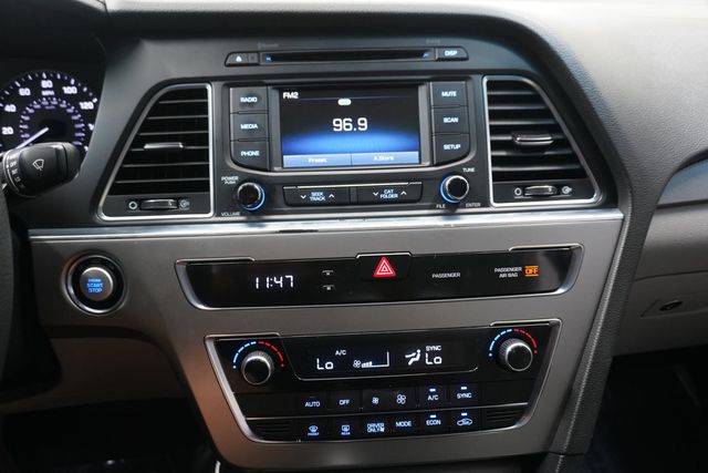 2016 Hyundai Sonata Hybrid 4dr Sedan SE - 22941102 - 11