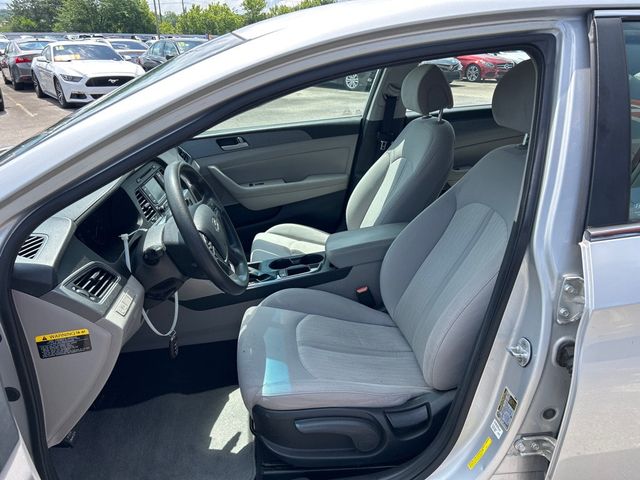 2016 Hyundai Sonata Hybrid 4dr Sedan SE - 23035497 - 7