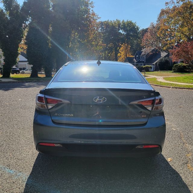 2016 Hyundai Sonata Hybrid 4dr Sedan SE - 22644876 - 26