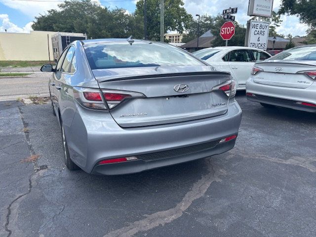 2016 Hyundai Sonata Hybrid 4dr Sedan SE - 22882842 - 9