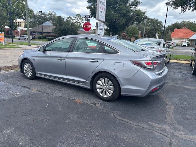2016 Hyundai Sonata Hybrid 4dr Sedan SE - 22882842 - 12