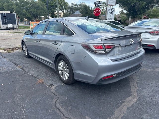 2016 Hyundai Sonata Hybrid 4dr Sedan SE - 22882842 - 2