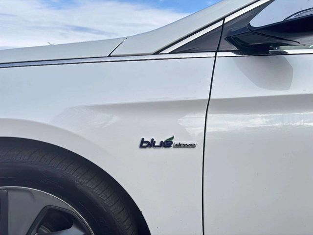 2016 Hyundai Sonata Hybrid Limited 4dr Sedan - 22941942 - 10