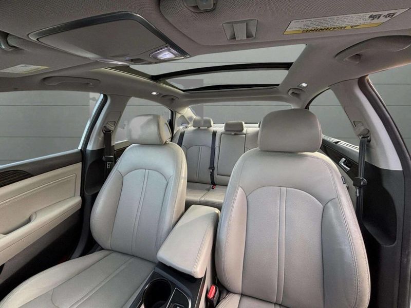 2016 Hyundai Sonata Hybrid Limited 4dr Sedan - 22941942 - 14