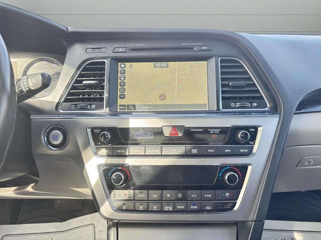 2016 Hyundai Sonata Hybrid Limited 4dr Sedan - 22941942 - 24