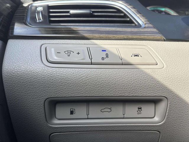 2016 Hyundai Sonata Hybrid Limited 4dr Sedan - 22941942 - 30