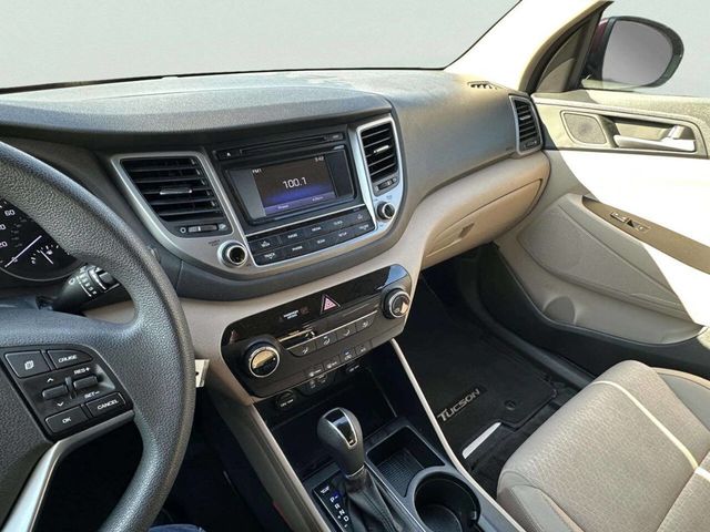 2016 Hyundai Tucson AWD 4dr SE w/Beige Int - 22985454 - 26