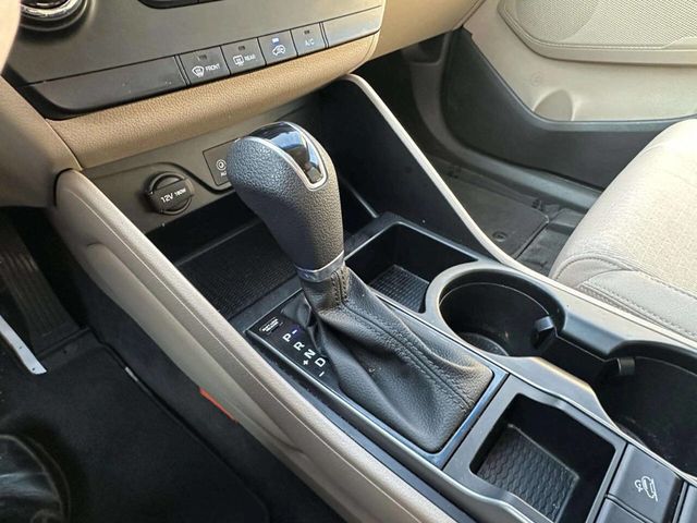 2016 Hyundai Tucson AWD 4dr SE w/Beige Int - 22985454 - 27