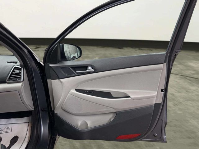 2016 Hyundai Tucson AWD 4dr SE w/Beige Int - 23012142 - 17