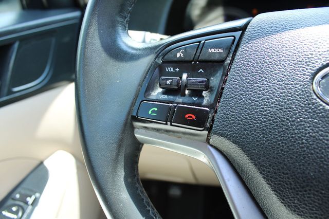 2016 Hyundai Tucson FWD 4dr Limited - 23015391 - 31