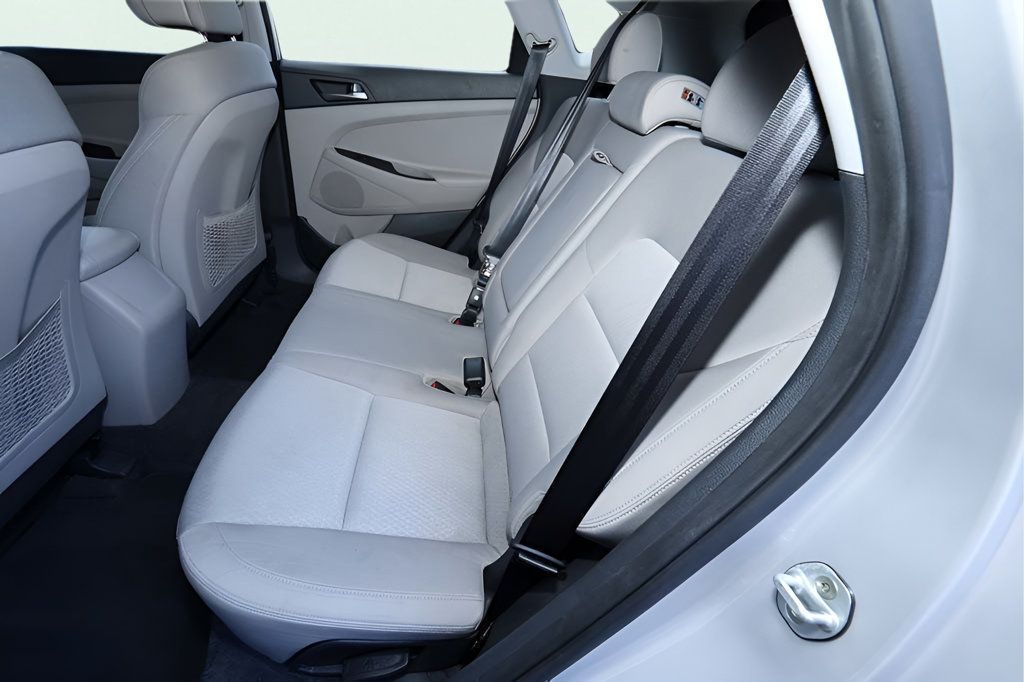 2016 Hyundai Tucson SE photo 13