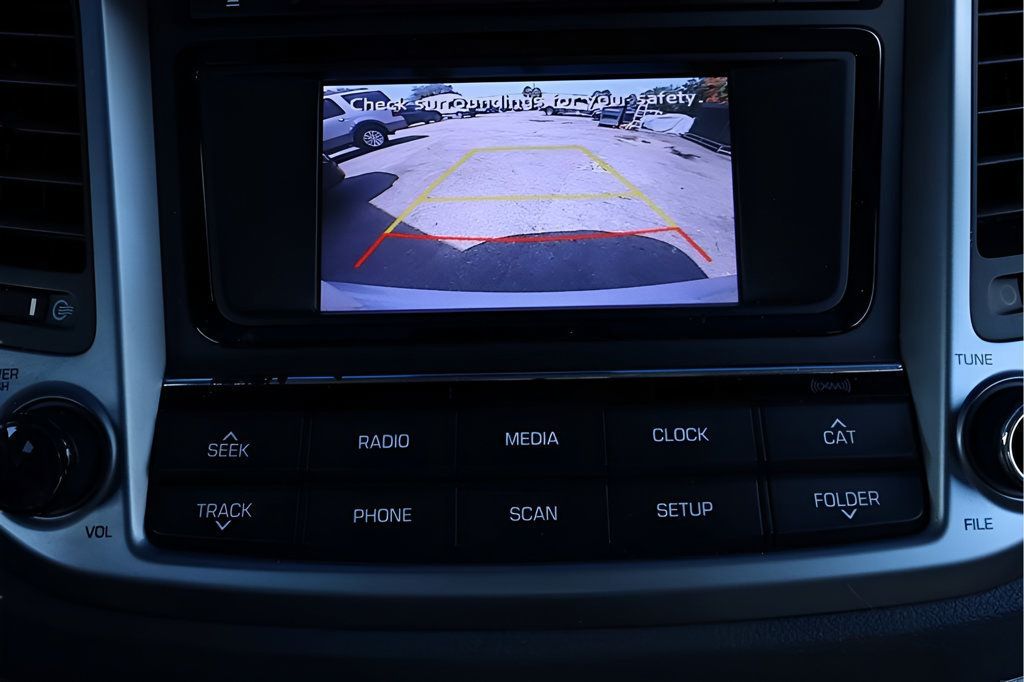 2016 Hyundai Tucson SE photo 24