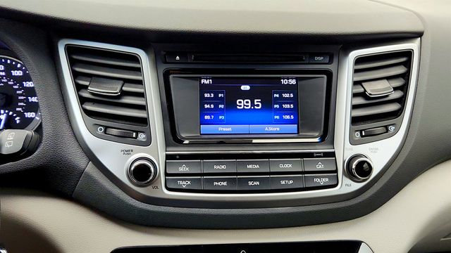 2016 Hyundai Tucson FWD 4dr SE - 23034710 - 17