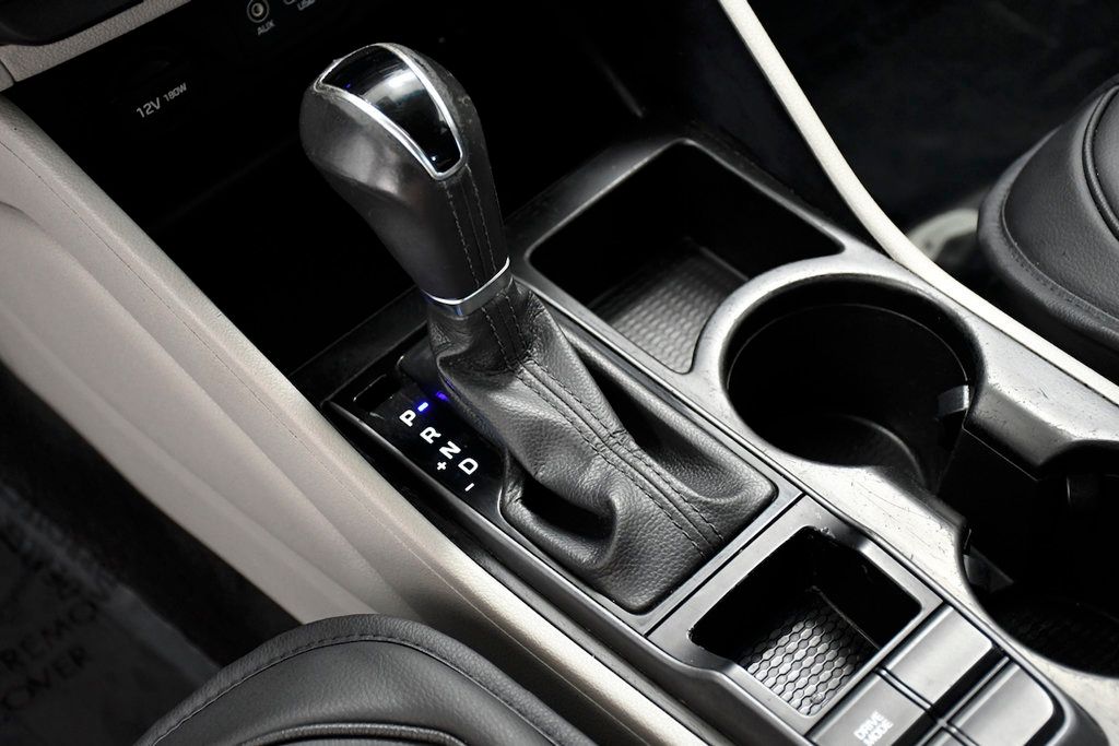 2016 Hyundai Tucson FWD 4dr Sport - 21019218 - 24