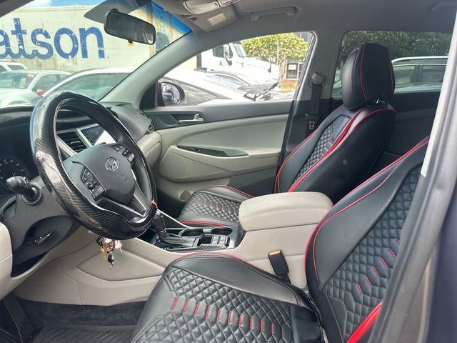 2016 Hyundai Tucson SE - 23030826 - 16