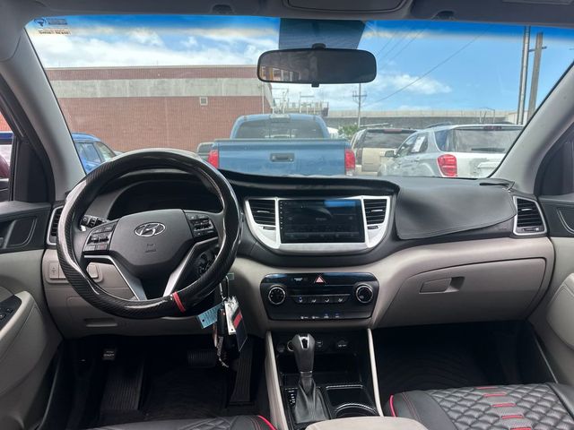 2016 Hyundai Tucson SE - 23030826 - 17