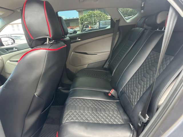 2016 Hyundai Tucson SE - 23030826 - 18