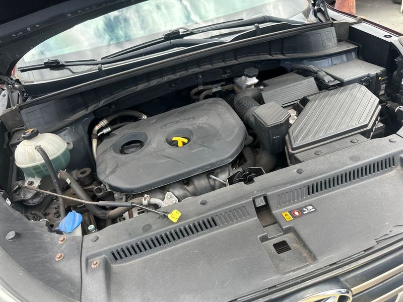 2016 Hyundai Tucson SE - 23030826 - 23