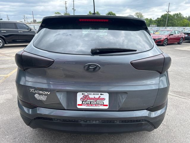 2016 Hyundai Tucson SE - 23023769 - 4