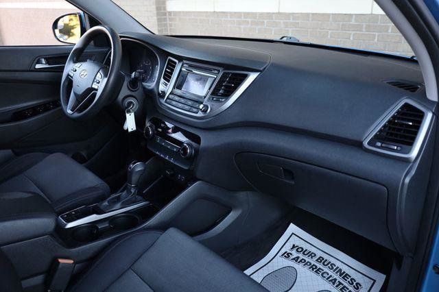 2016 Hyundai Tucson SE - 23016791 - 28
