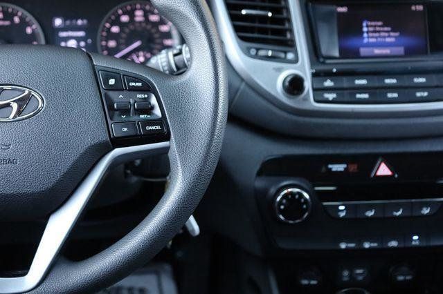 2016 Hyundai Tucson SE - 23016791 - 32