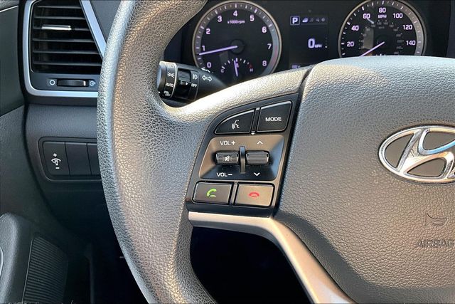 2016 Hyundai Tucson SE - 23067332 - 21