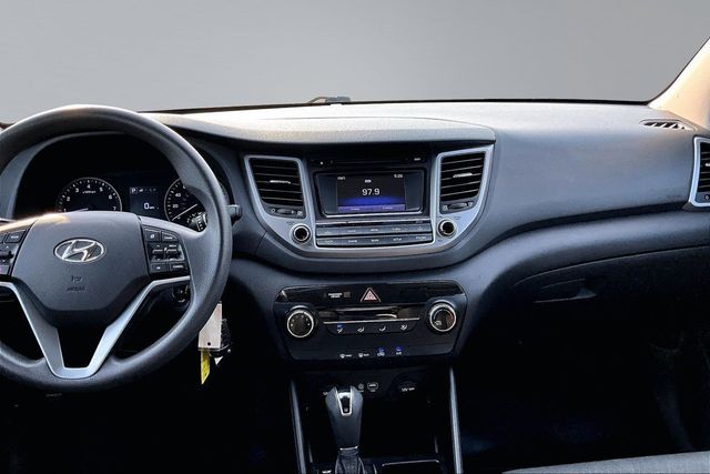 2016 Hyundai Tucson SE - 23067332 - 24