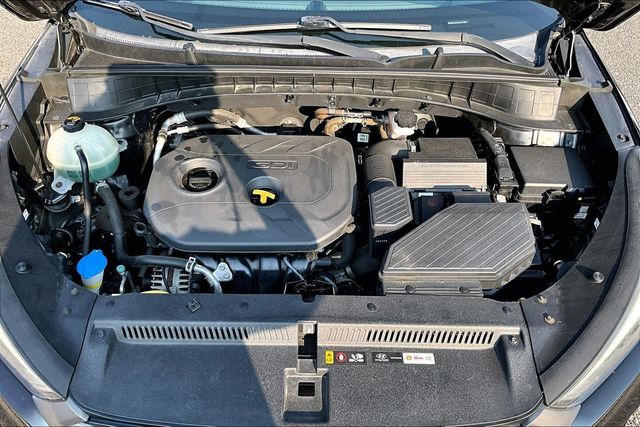 2016 Hyundai Tucson SE - 23067332 - 35