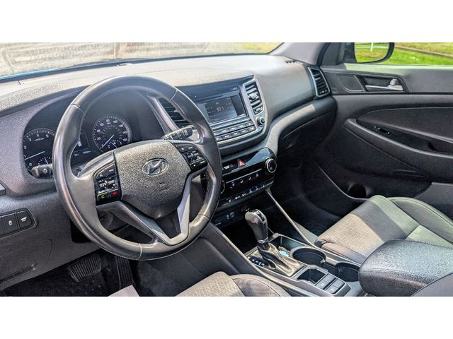 2016 Hyundai Tucson Sport - 22881971 - 17