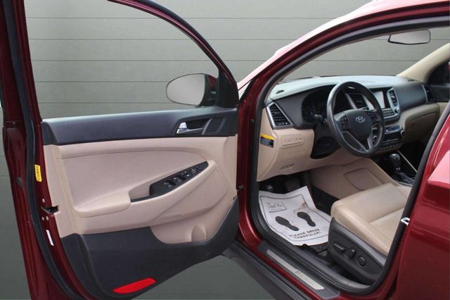 2016 Hyundai Tucson Sport AWD 4dr SUV - 23012140 - 9