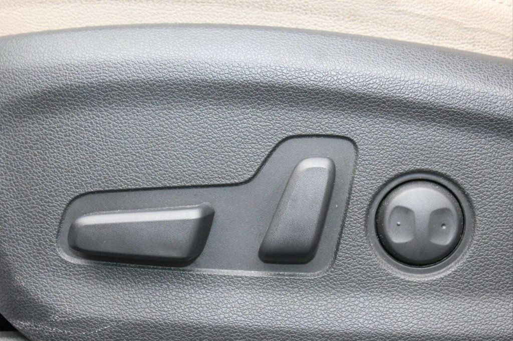 2016 Hyundai Tucson Sport AWD 4dr SUV - 23012140 - 11