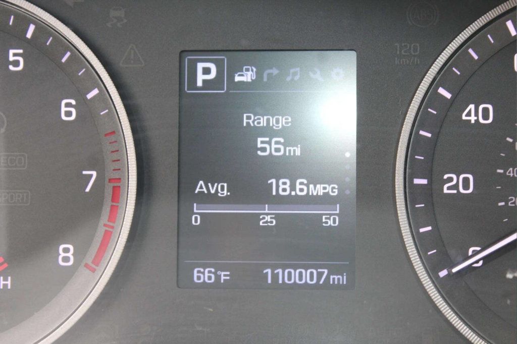 2016 Hyundai Tucson Sport AWD 4dr SUV - 23012140 - 25