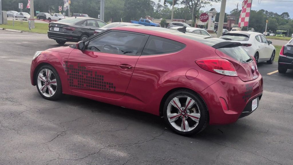 Hyundai Veloster  photo 6
