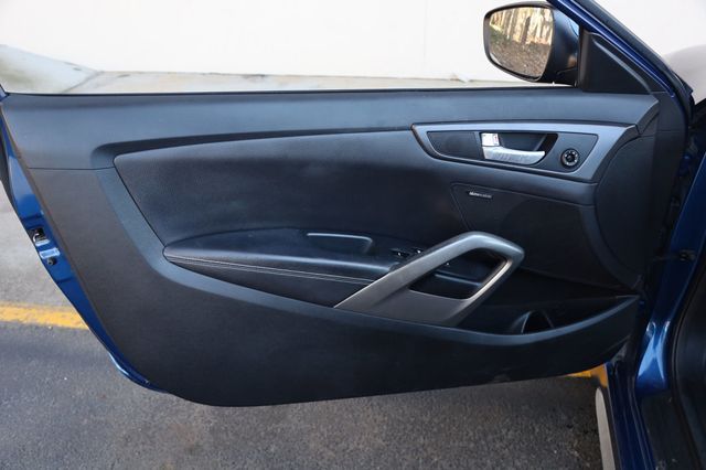 2016 Hyundai Veloster  - 22969131 - 11