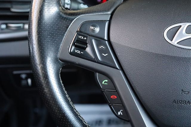 2016 Hyundai Veloster  - 22969131 - 25